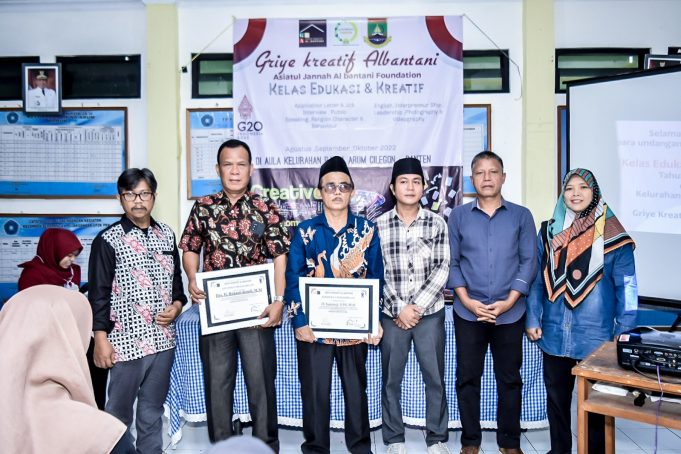 Griye Kreatif Al Bantani (GKA) Mengadakan Opening Education Class Di Aula Kelurahan Rawa Arum