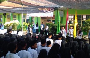 PELANTIKAN OSIS DAN MPK di TENGAH UPACARA SUMPAH PEMUDA