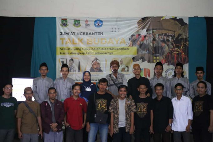 Seminar Talk Budaya Tradisi Dzikir dan Panjang Maulid di Cilegon