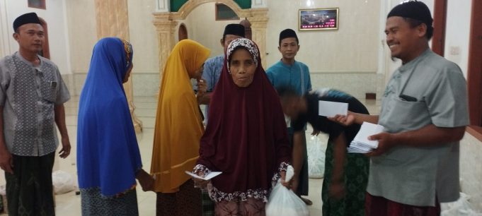 KEGIATAN RAMADHAN POSITIF DI MASJID AL MUNAWARROH LINK. TEGAL WANGI LAWAS, KEL. RAWA ARUM, KEC. GROGOL, CILEGON.
