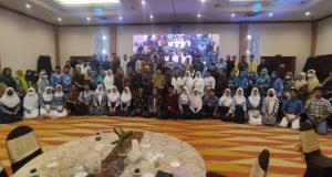 TWO FIGURES THAT WILL BE PROPOSED BY THE CILEGON GOVERNMENT ARE KH. WASYID AND KH. ARSYAD THOWIL.