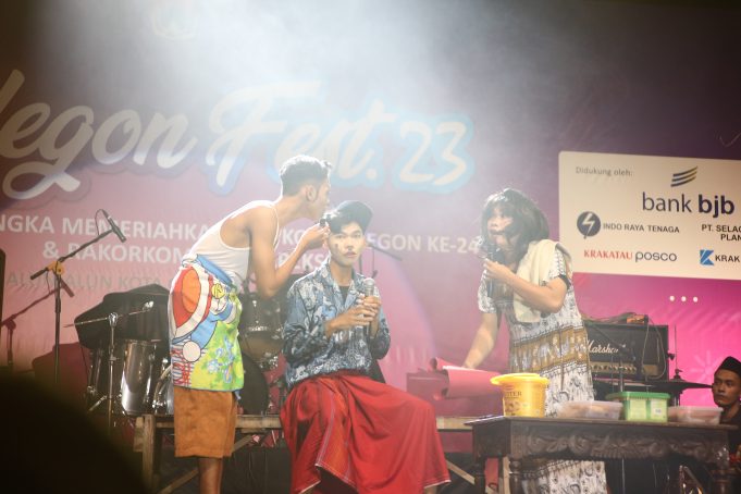 Preserving Cultural Heritage: Upholding the Tradition and Creativity of Ubrug Art in Cilegon, by Ahdi Zukhruf Amri