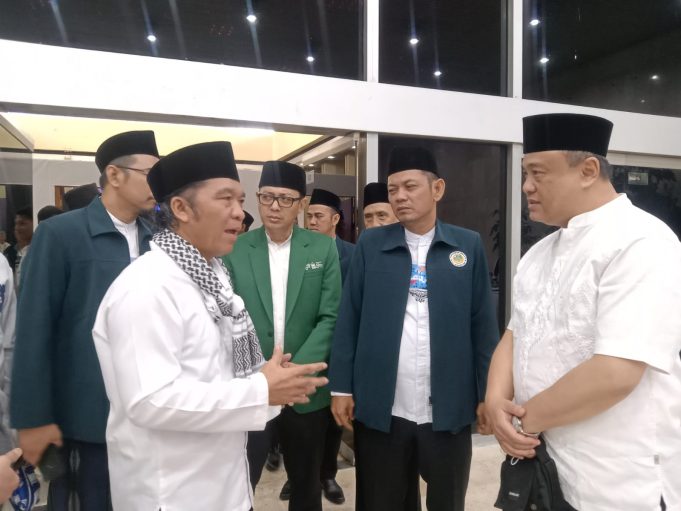 “The Plt. Governor of Banten Commemorates 98th Anniversary of Al Khairiyah at National Executive Board Meeting”