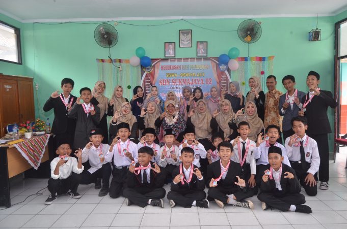 “Penuh Antusiasme, SDN Sukmajaya 2 Cilegon Sukses Gelar Perpisahan Kelas 6 setelah Lama Vakum”
