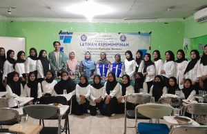 PELATIHAN KEPEMIMPINAN: TEROBOSAN BARU UNTUK MEMBENTUK GENERASI PEMIMPIN YANG INOVATIF