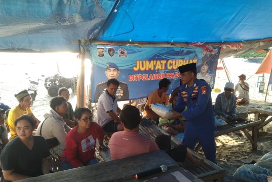 Jalankan Program Kapolda, Polisi RW di Kawasan Wisata Anyer Serap Aspirasi Masyarakat