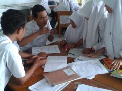 Artikel: PENERAPAN MODEL PROBLEM BASED LEARNING (PBL) BERBANTUAN LKPD UNTUK MENINGKATKAN KEMAMPUAN LITERASI SAINS SISWA KELAS XII PADA MATERI GELOMBANG ELEKTROMAGNETIK, Oleh : Mumamad Taufiqurrohim Syah, S.Pd