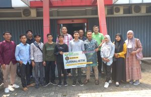 “Fostering Future Journalists: PKBM Bakti Nusa’s Commitment to Empower Young Minds”