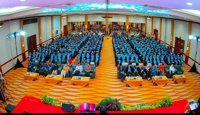 824 Wisudawan Universitas Faletehan Rayakan Prestasi di Wisuda Ke-5