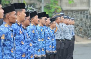 NYALAKAN SEMANGAT KORPRIKAN INDONESIA, LAPAS CILEGON GELAR UPACARA MEMPERINGATI HARI KORPRI KE-52