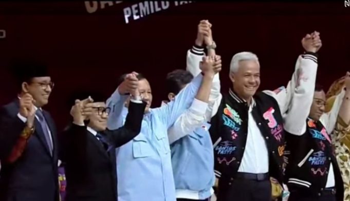 Warga Indonesia Pilih Presiden dan Anggota Legislatif, Hitung Cepat Dimulai Hari Ini