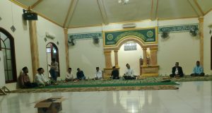 Momentum Bulan Suci Ramadhan Di Masjid At-Ta’awun Cibeber: Menebarkan Ukhuwah Islamiyah dan Kebaikan