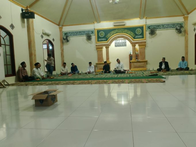 Momentum Bulan Suci Ramadhan Di Masjid At-Ta’awun Cibeber: Menebarkan Ukhuwah Islamiyah dan Kebaikan