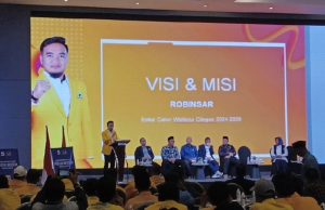Youngest Cilegon Mayoral Candidate Robinsar Unveils Vision and Mission at NasDem Banten Selection