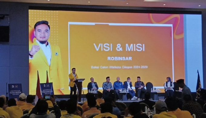 Youngest Cilegon Mayoral Candidate Robinsar Unveils Vision and Mission at NasDem Banten Selection