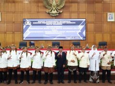 Cilegon Rayakan HUT ke-25 dengan Refleksi dan Semangat Membangun Masa Depan Cilegon Turns 25: A Look Back and a Toast to the City's Thriving Future