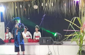 NONGBRUG”: Kolaborasi Unik Seni Lenong dan Ubrug di Panggung Budaya Cikeusal