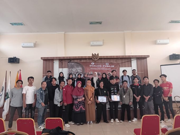 Dialog Publik Refleksi Kemerdekaan: Menghargai Perjuangan Pahlawan Cilegon