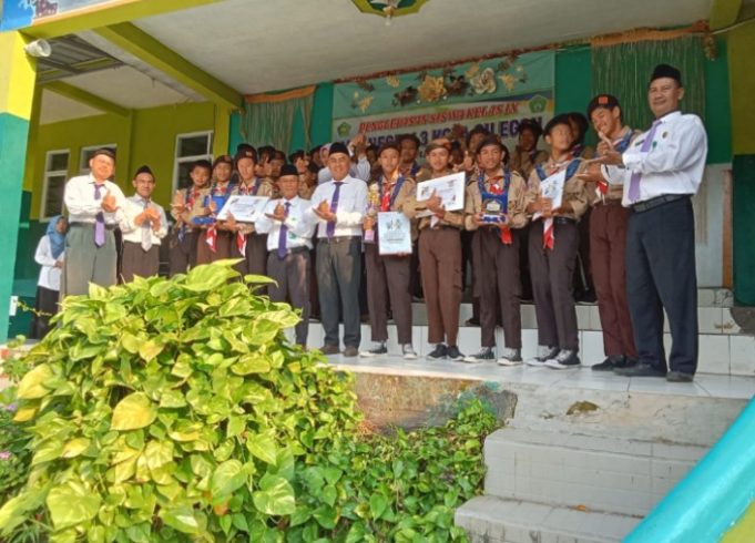 MTsN 3 Kota Cilegon Shines at Tangerang Kitri Festival 2024