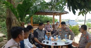 New Pulomerak Police Chief Builds Community Relations with Key Leaders in Rawa Arum