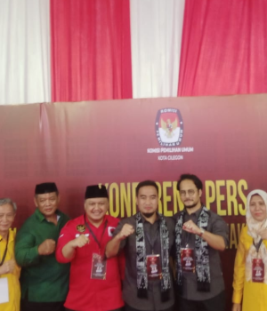Deklarasi Robinsar-Fajar Menggelegar: Harapan Baru Cilegon Bersama Pasangan Muda