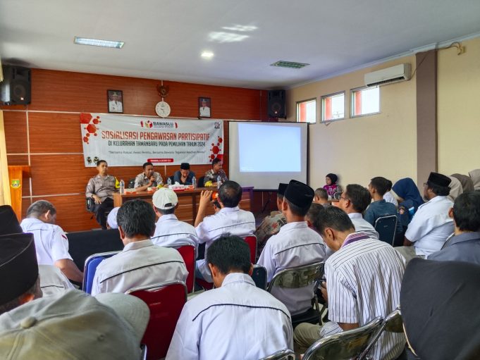 Panwascam Citangkil Ajak Warga Taman Baru Awasi Pilkada 2024 Guna Cegah Pelanggaran