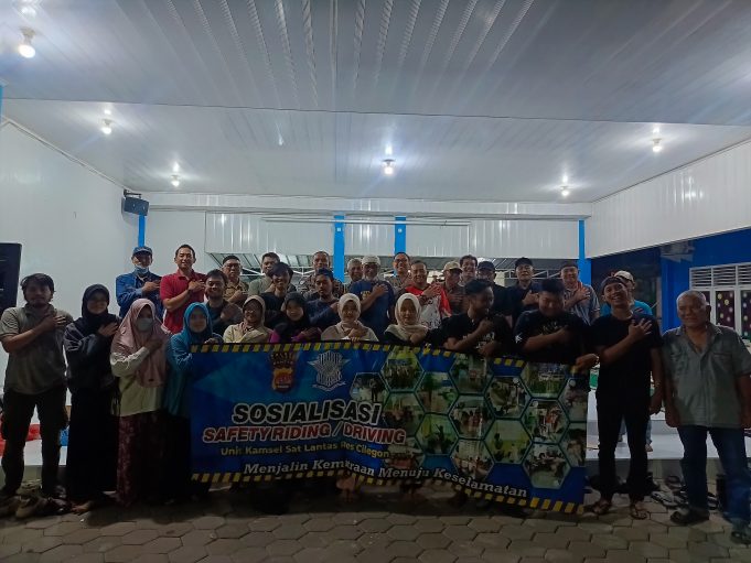 Unit Kamsel Satlantas Polres Cilegon Sosialisasi Safety Riding di RT 05 RW 04 BPI