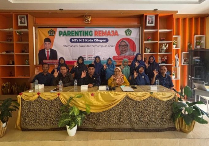 MTsN 3 Kota Cilegon Gelar Parenting Remaja: Memahami Bakat dan Kemampuan Anak
