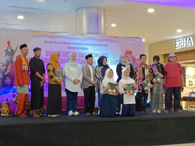 UBRUG BANTEN AND LENONG BETAWI HIGHLIGHTED IN CULTURAL DISCUSSION AT CILEGON CENTER MALL