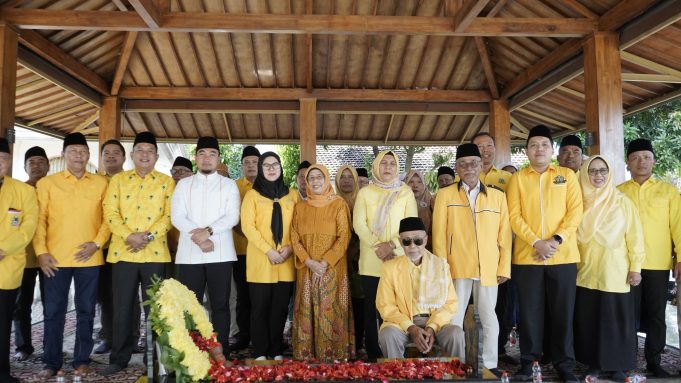 Grave Visit of Tubagus Aat Syafaat Opens Golkar’s 61st Anniversary Celebration in Cilegon