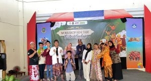 Gladi Resik “Ubrug Bocah Alit” Warnai Resital Pelatihan Seni Budaya Dindikbud Cilegon