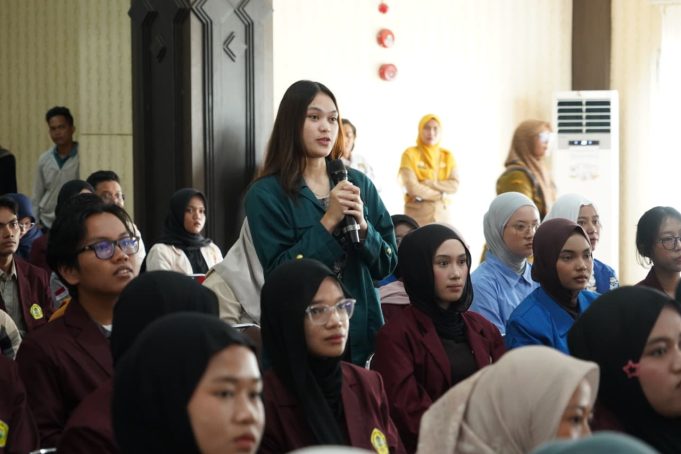 Cilegon City Government Promotes Quality Human Resources Through the Cilegon Juare Scholarship Program