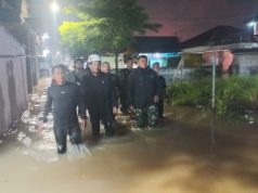 Cilegon City Council Speaker Conducts On-Site Assessment of Flood-Affected Areas in Jombang and Cibeber
