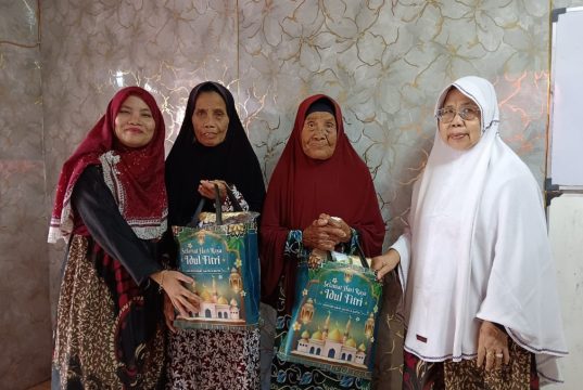 Berbagi dan Doa Bersama Jelang Berbuka, Yayasan Asiatul Jannah Al Bantani Tebar Kepedulian Sosial