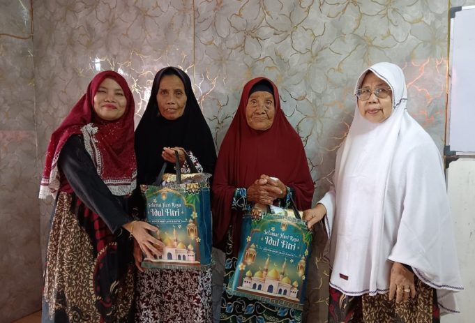 Berbagi dan Doa Bersama Jelang Berbuka, Yayasan Asiatul Jannah Al Bantani Tebar Kepedulian Sosial