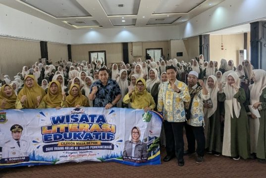 Siswa/i MAN 1 Kota Cilegon Belajar Tata Kelola Pemerintahan Melalui Wisata Literasi Edukatif